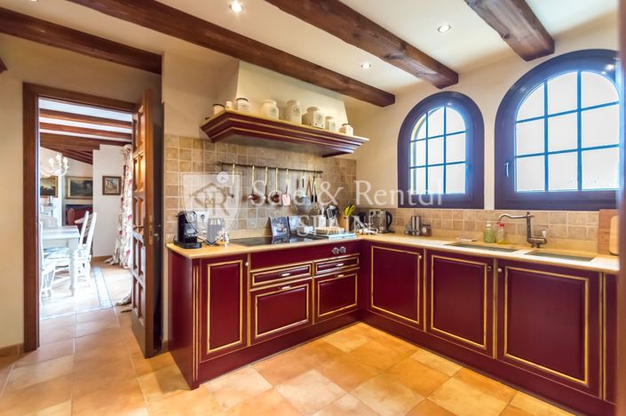 Image No.12-5 Bed Villa for sale