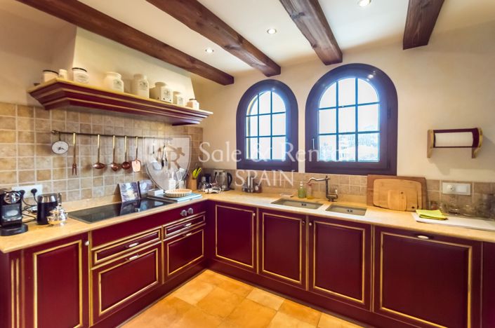 Image No.13-5 Bed Villa for sale