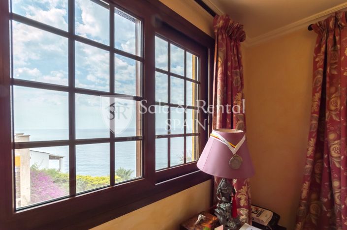 Image No.19-5 Bed Villa for sale