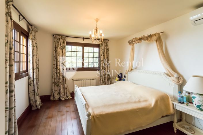 Image No.22-5 Bed Villa for sale