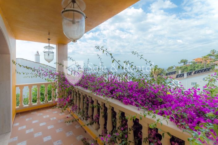 Image No.33-5 Bed Villa for sale