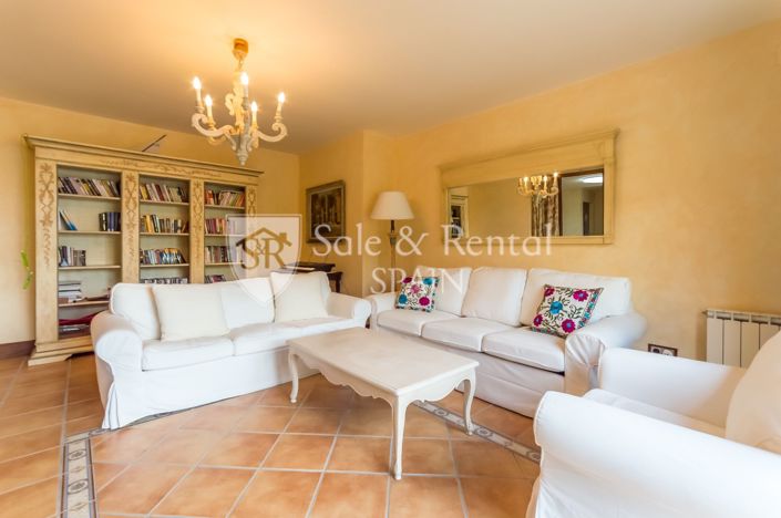 Image No.41-5 Bed Villa for sale