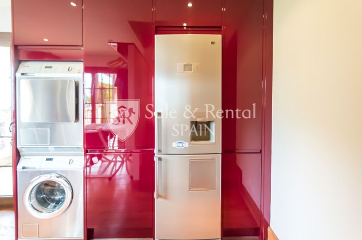 Image No.46-5 Bed Villa for sale