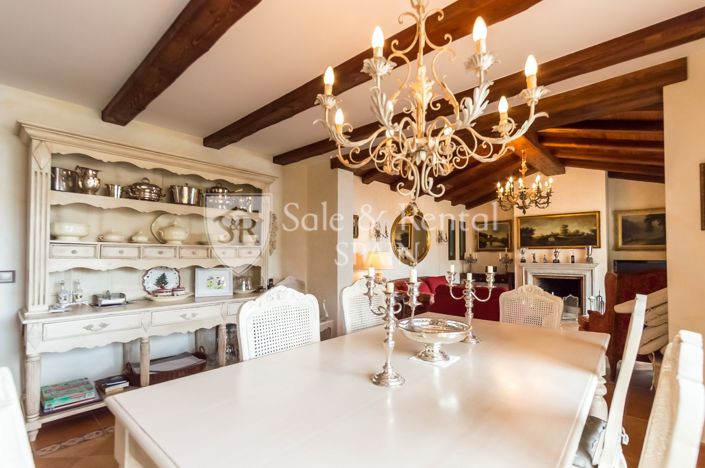 Image No.7-5 Bed Villa for sale