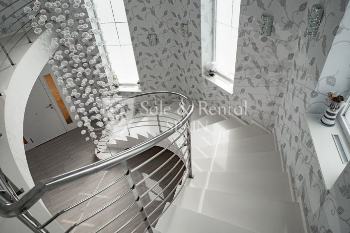 Image No.31-5 Bed Villa for sale