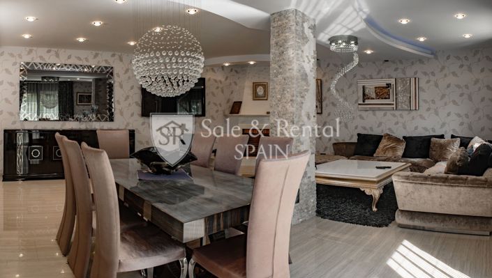 Image No.7-5 Bed Villa for sale