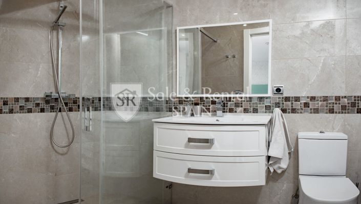 Image No.61-5 Bed Villa for sale