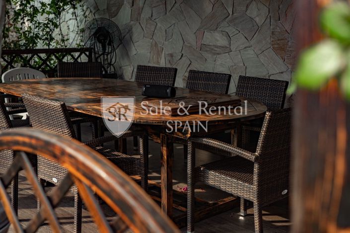 Image No.65-5 Bed Villa for sale