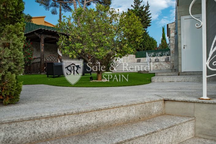 Image No.75-5 Bed Villa for sale