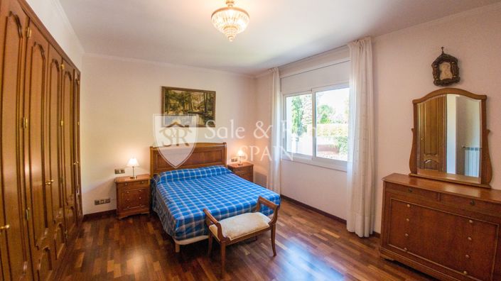 Image No.19-6 Bed Villa for sale