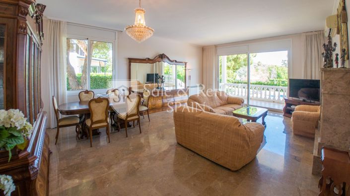 Image No.7-6 Bed Villa for sale