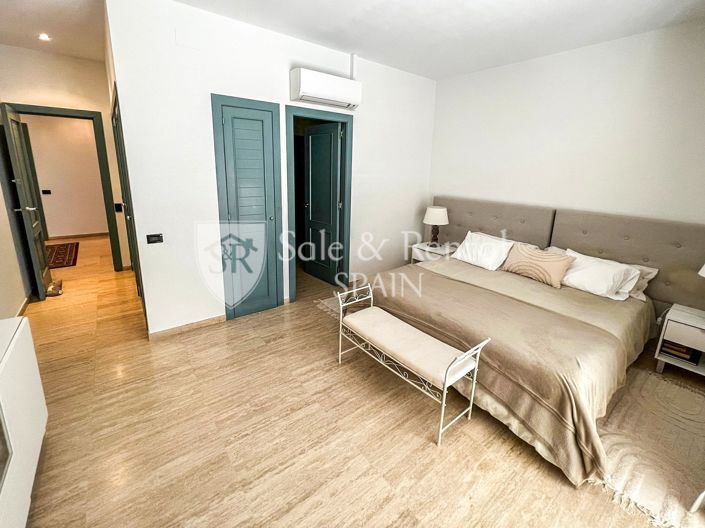 Image No.19-3 Bed Villa for sale