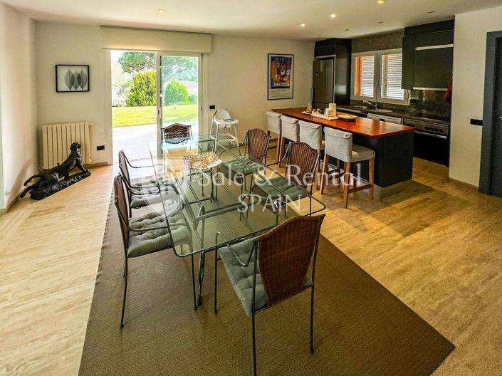 Image No.7-3 Bed Villa for sale