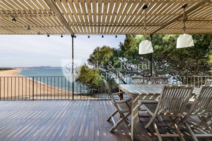 Image No.10-3 Bed Villa for sale