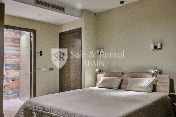 Image No.31-5 Bed Villa for sale