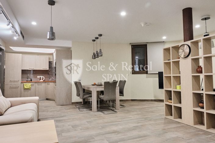 Image No.56-5 Bed Villa for sale