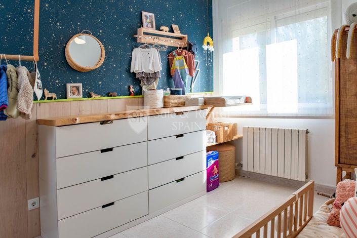 Image No.32-4 Bed Property for sale