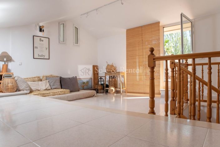 Image No.48-4 Bed Property for sale