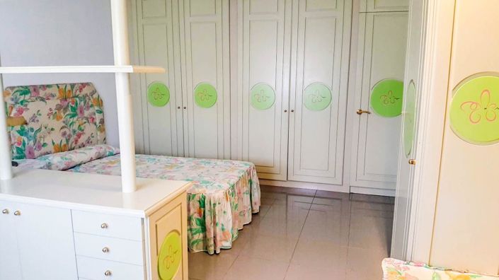 Image No.23-8 Bed Villa for sale