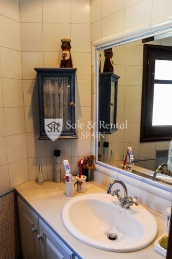 Image No.33-4 Bed Villa for sale