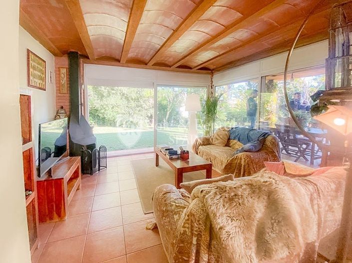 Image No.13-2 Bed Villa for sale