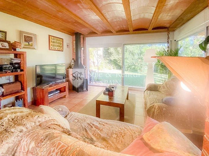 Image No.9-2 Bed Villa for sale