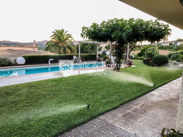 Image No.10-6 Bed Villa for sale