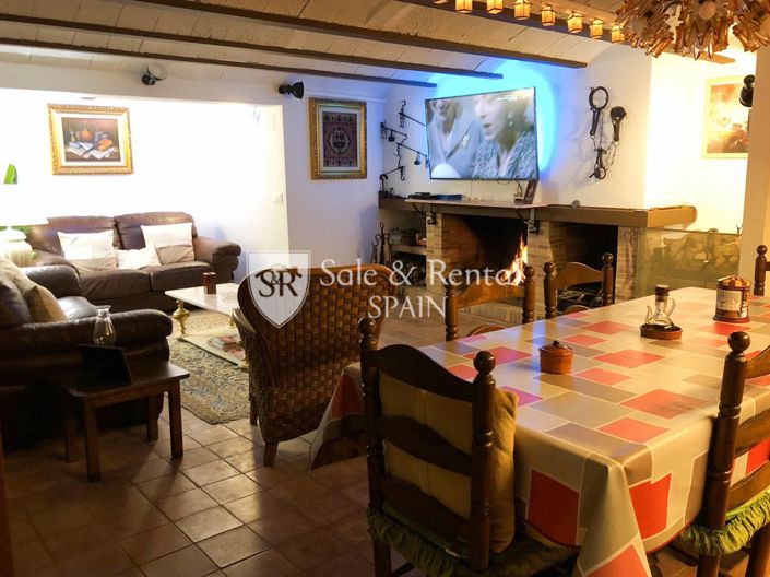 Image No.16-6 Bed Villa for sale