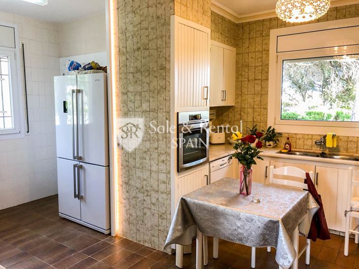 Image No.34-6 Bed Villa for sale