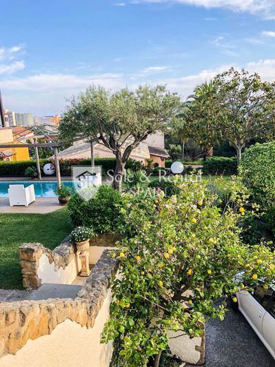 Image No.62-6 Bed Villa for sale