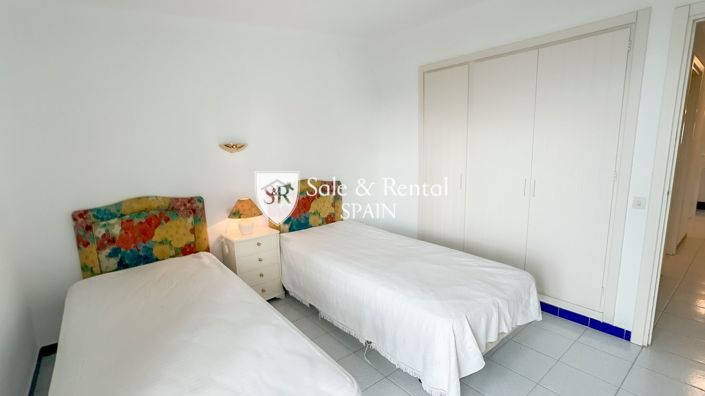 Image No.25-8 Bed Villa for sale