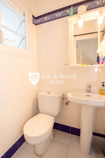 Image No.35-8 Bed Villa for sale