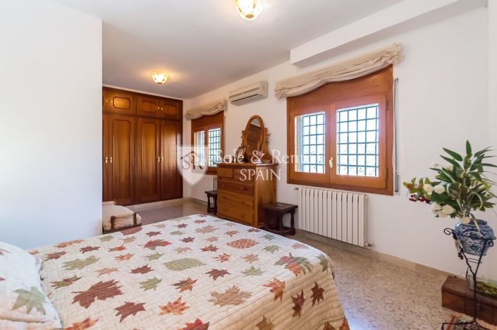 Image No.15-4 Bed Villa for sale