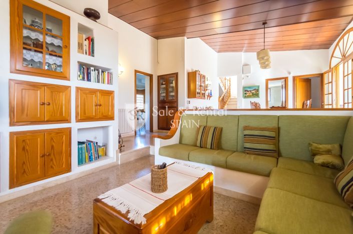 Image No.9-4 Bed Villa for sale