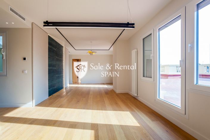 Image No.16-4 Bed Flat for sale