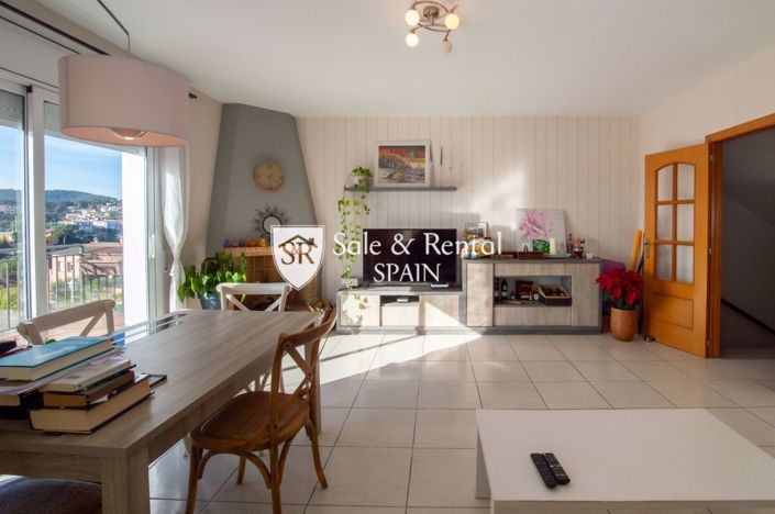 Image No.5-3 Bed Villa for sale