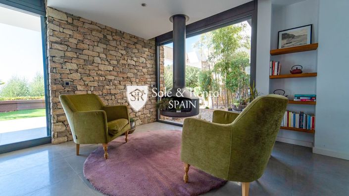 Image No.4-5 Bed Villa for sale