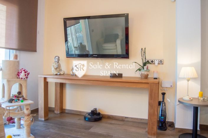 Image No.4-3 Bed Flat for sale