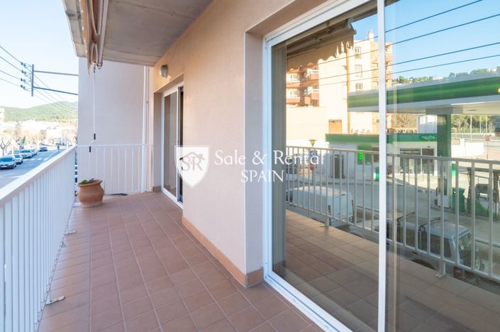 Image No.5-3 Bed Flat for sale