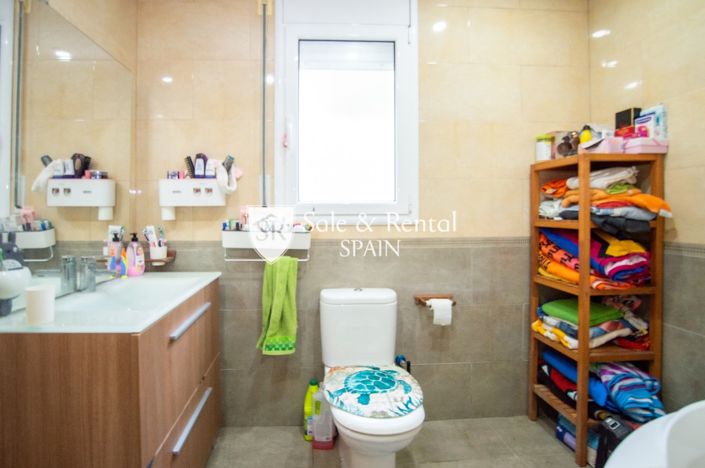 Image No.31-4 Bed Villa for sale