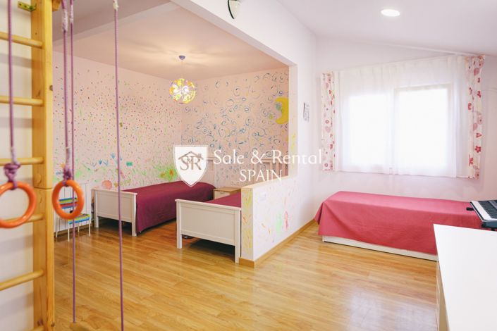 Image No.15-3 Bed Villa for sale