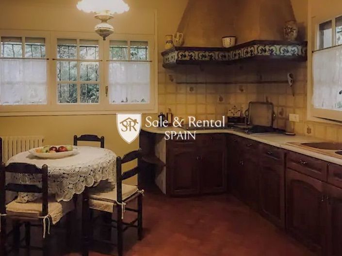 Image No.14-6 Bed Villa for sale