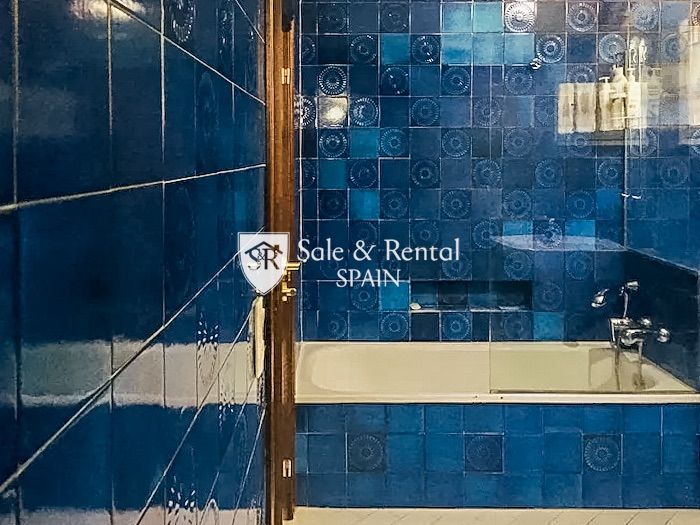 Image No.25-6 Bed Villa for sale