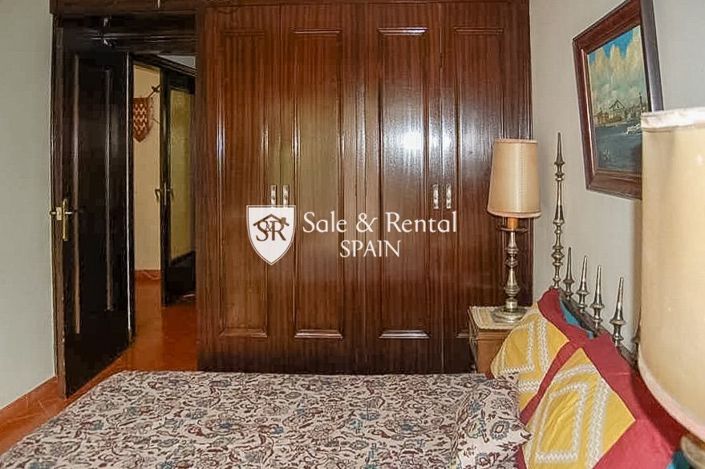 Image No.26-6 Bed Villa for sale