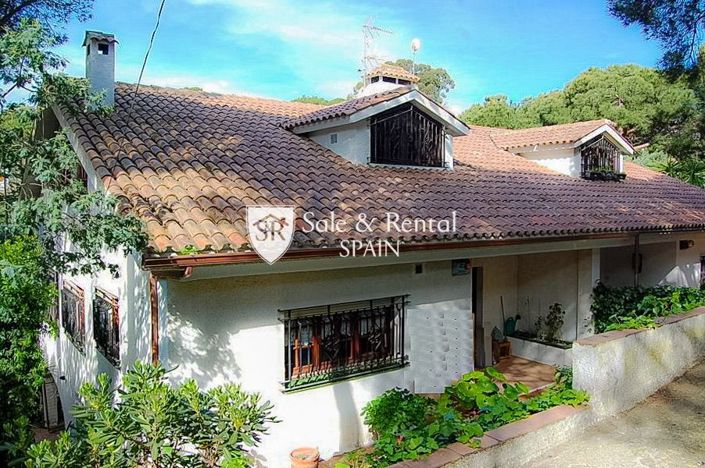 Image No.18-6 Bed Villa for sale