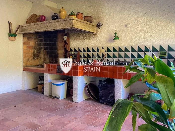 Image No.42-6 Bed Villa for sale