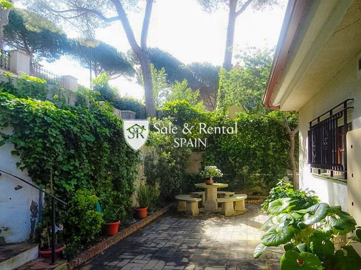 Image No.45-6 Bed Villa for sale