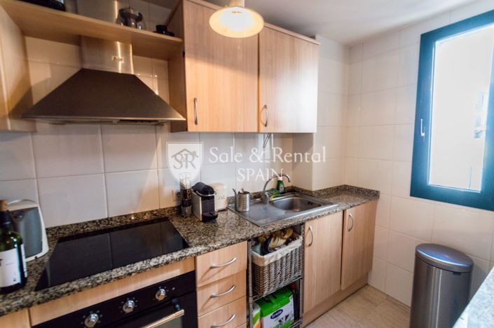 Image No.10-3 Bed Flat for sale