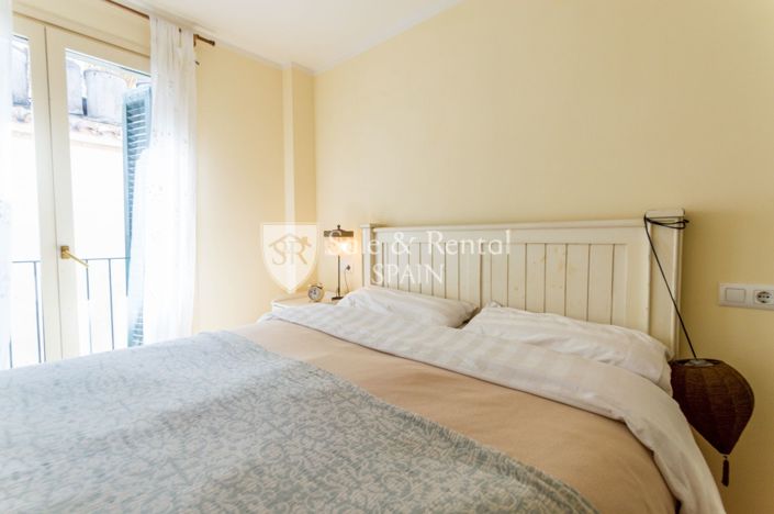 Image No.17-3 Bed Flat for sale