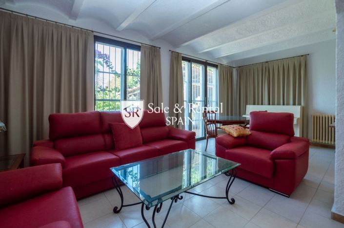 Image No.24-6 Bed Villa for sale